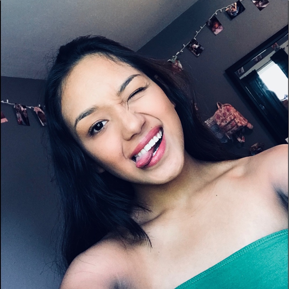 Meet your Posher, Kat